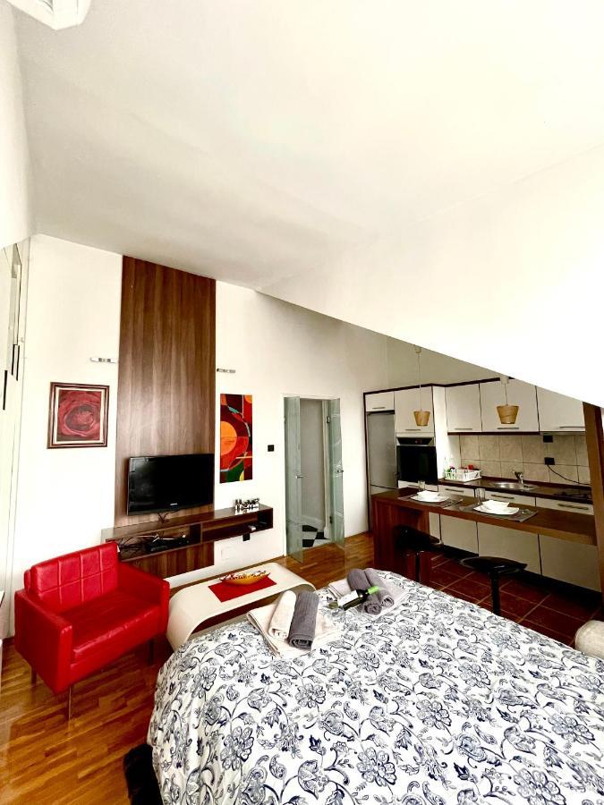 Triangle City Apartment 1 Belgrad Exterior foto